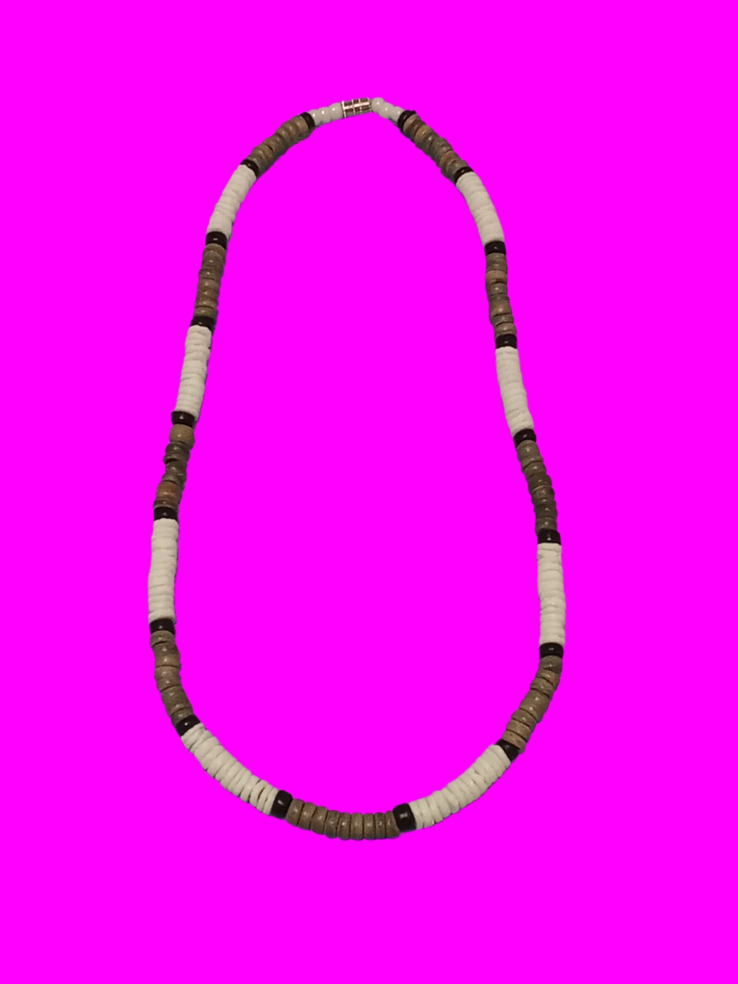 Classic Round Cut Clam Shell Choker w/ natural wood beads