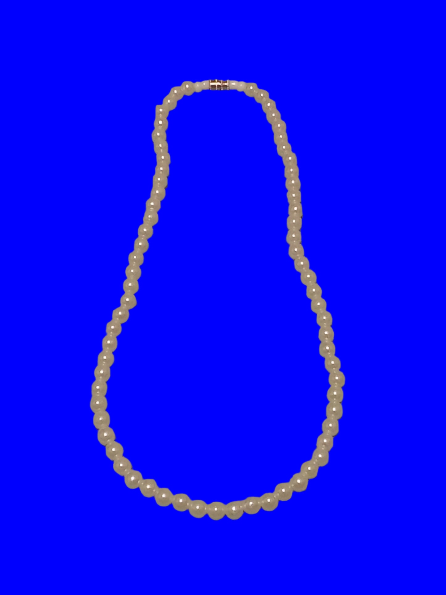 Elegant Pearl Beads Choker Necklace