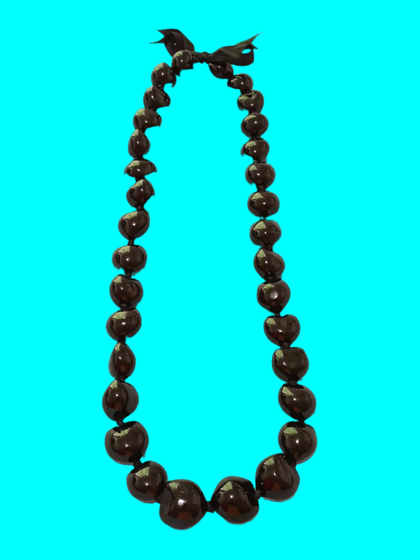 Black Kukui Lei