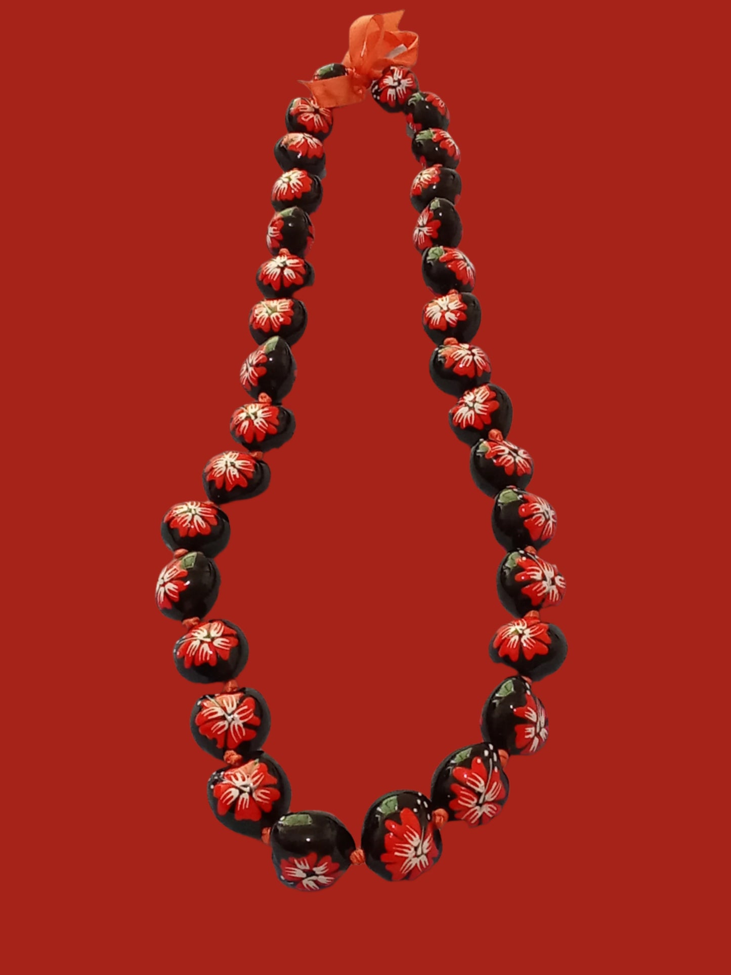 Painted Kukui Nuts (Red) Lei