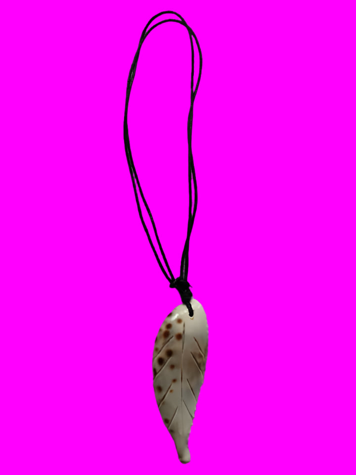 COWRIE SHELL LEAF DESIGN PENDANT