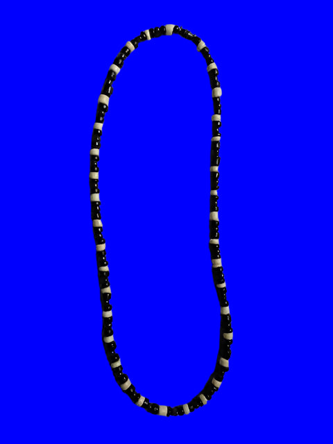 Black and White Coco Beads Choker